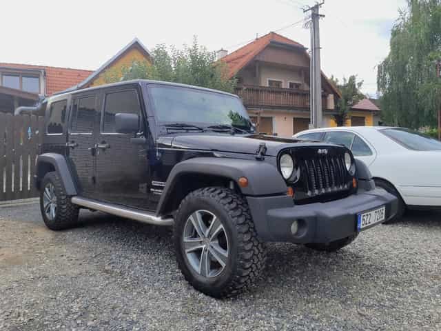 Jeep wrangler 2.8 crd 130kw 6q manuál