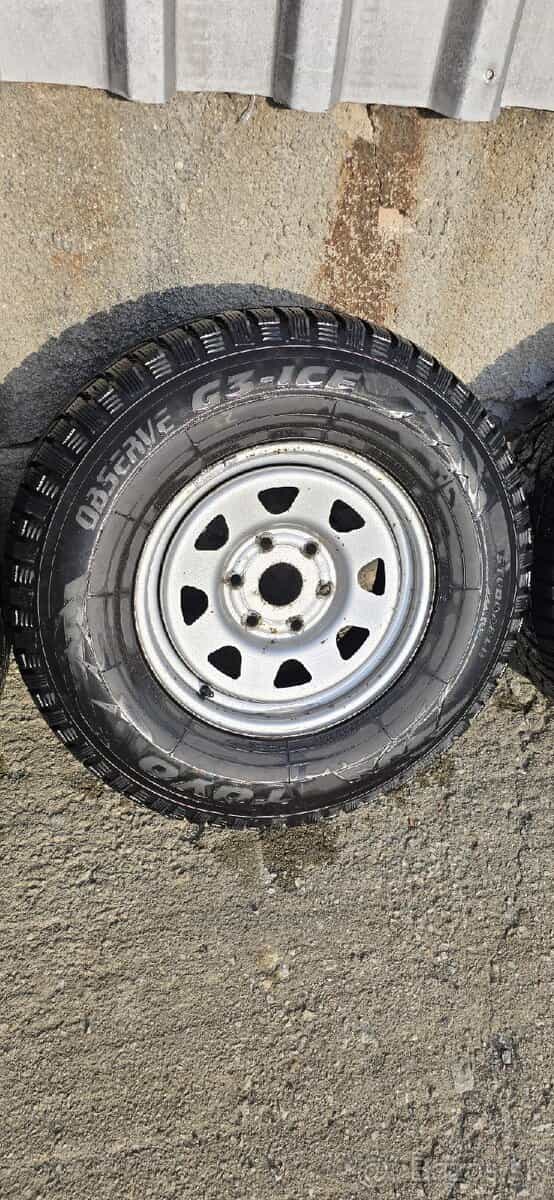 Disky 6x139.7 + pneu toyo 265 70 R16