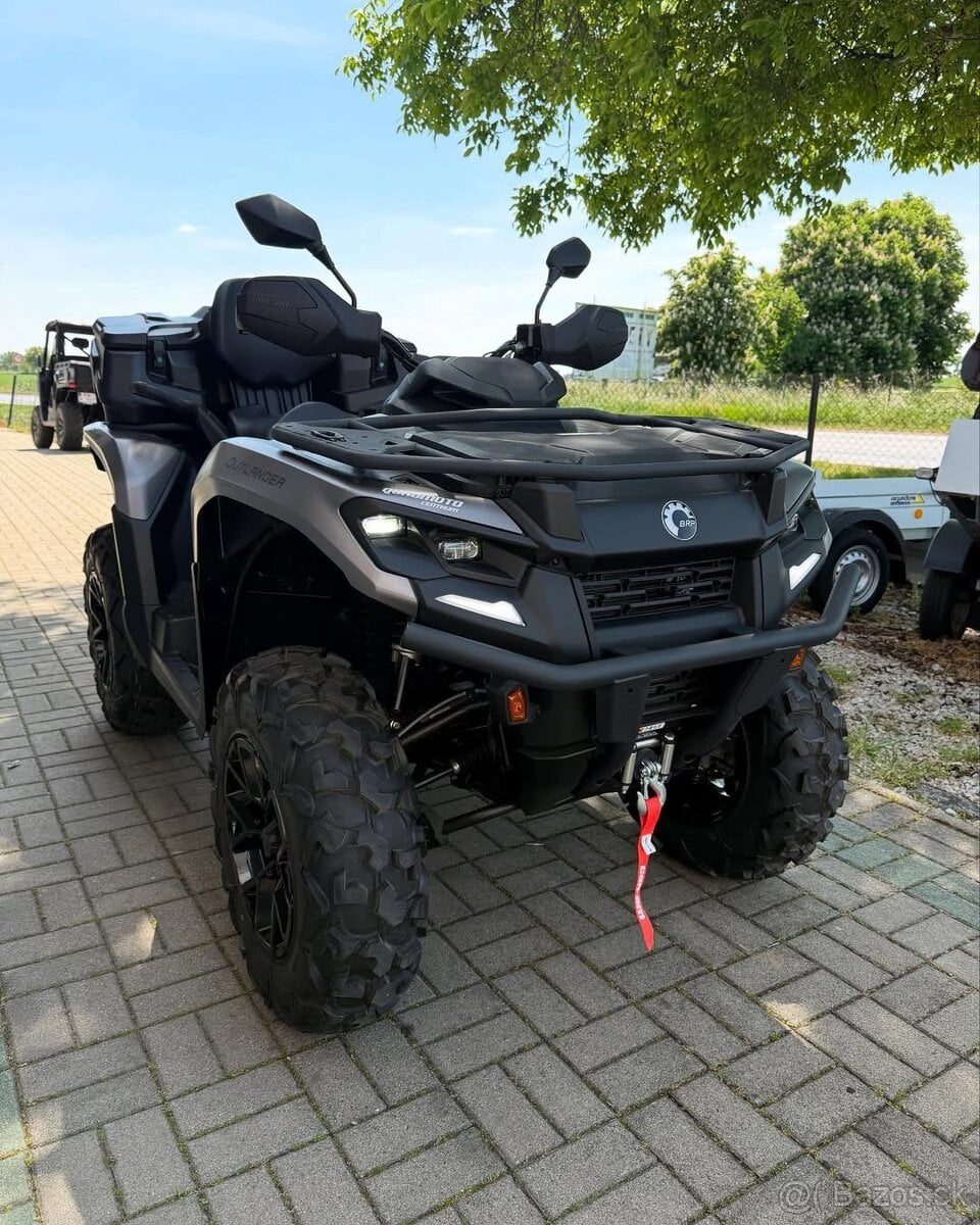 CAN-AM OUTLANDER MAX XT T 700 T3b