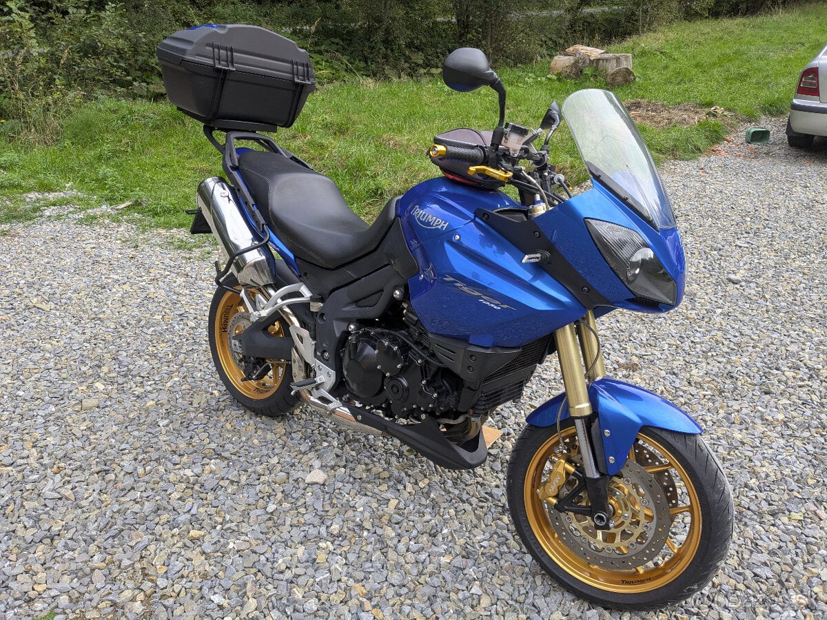 Triumph Tiger 1050