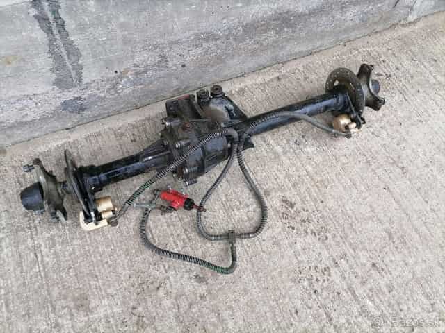 Predám zadnú nápravu na ATV