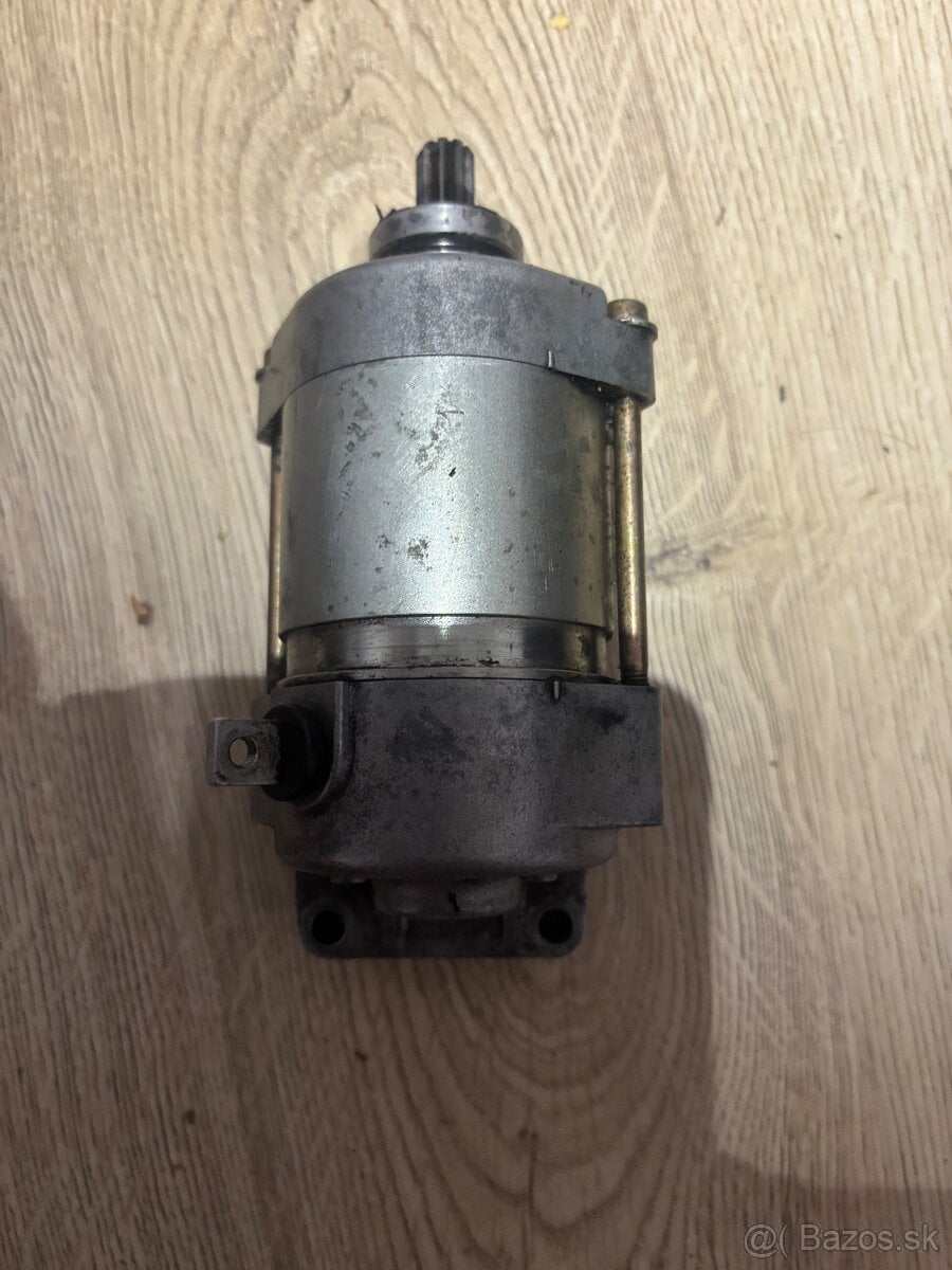 Starter na Yamaha R1 04-06 Rn12 a R1 07-08 Rn19