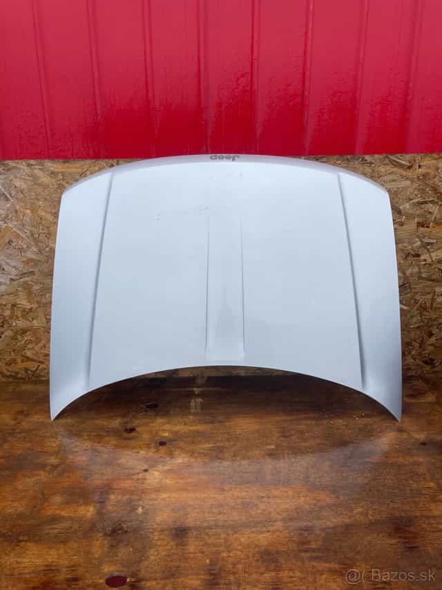 PRODÁM KAPOTU JEEP GRAND CHEROKEE WJ