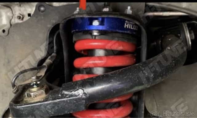 Predám podložky na zvýšenie podvozku Toyota Hilux, Land Crui