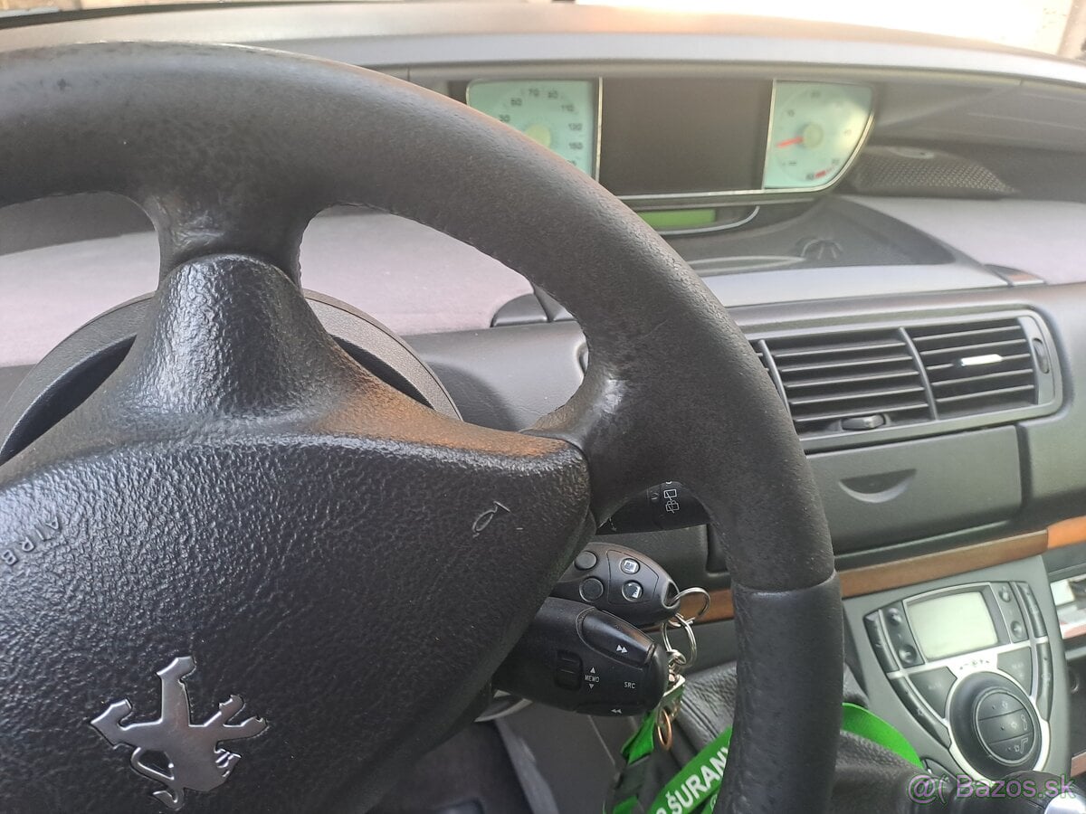 Peugeot 807 nepojazdny 8miest