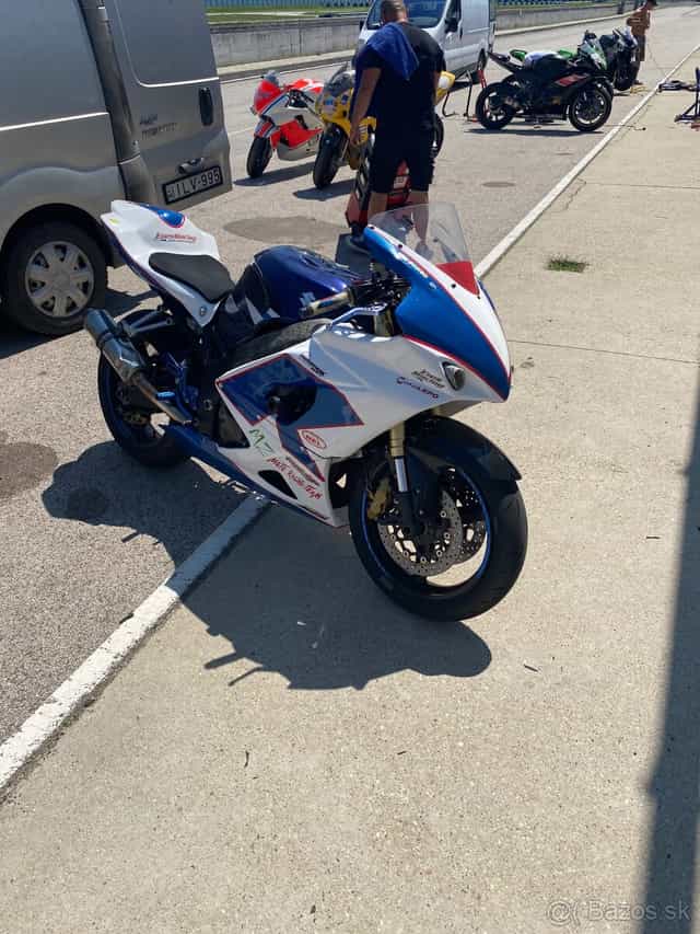 Suzuki GSX-R 600 K4 okruhovka