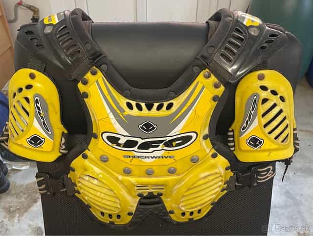 PREDÁM HRUDNÝ CHRÁNIČ UFO