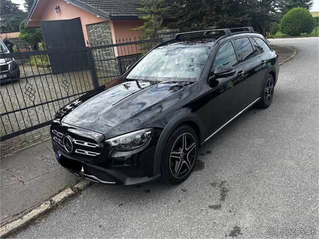 Mercedes-Benz E 220d 4MATIC All-Terrain AMG