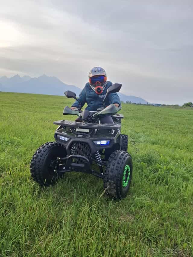 Detská štvorkolka Piranha Veyron 125cc 1R8 automat