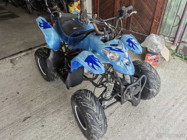 Detská benzinová štvorkolka