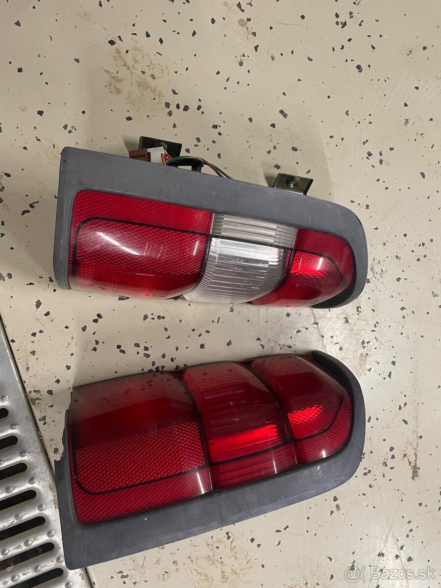 Svetla patrol originál