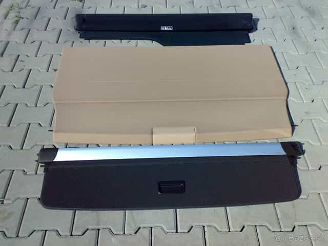 Roleta kufru Land Rover.