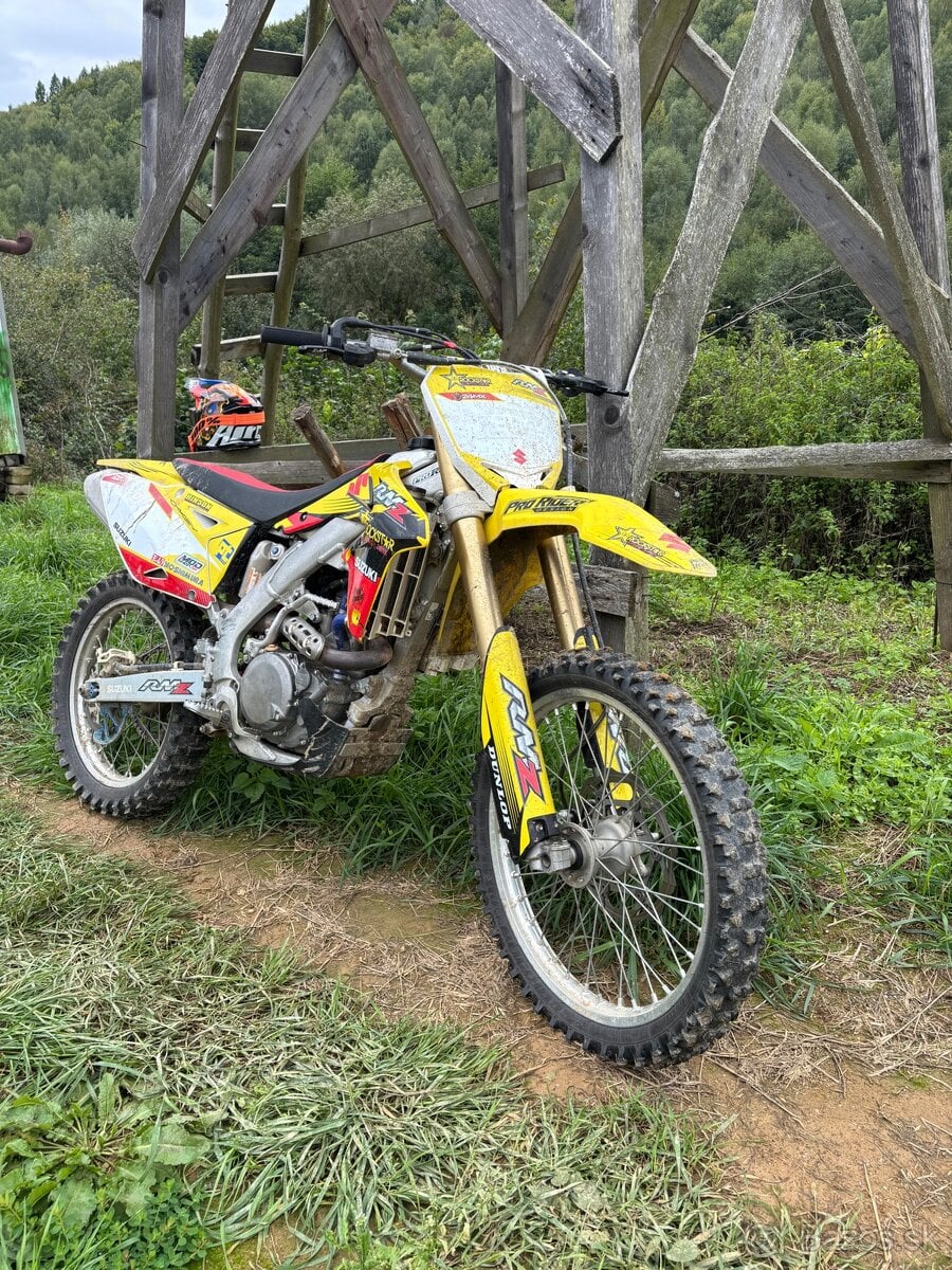 Predám SUZUKI RM450Z 2011