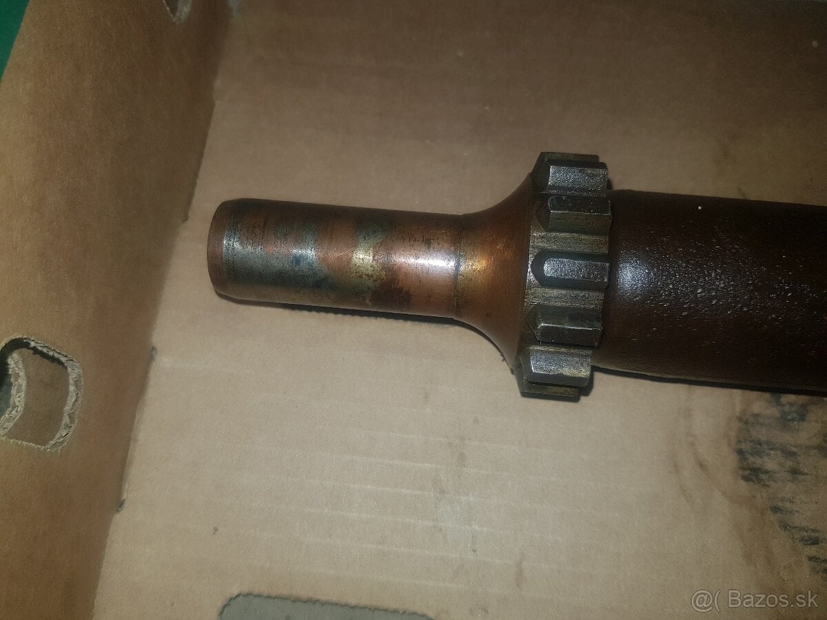 Tatra 138 Tatra 148 hnací hřídel