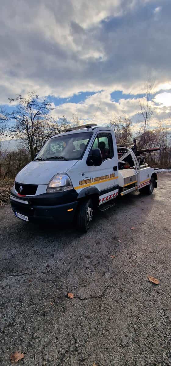 Odtahovy special Okuliarnik , Odtahovka ,