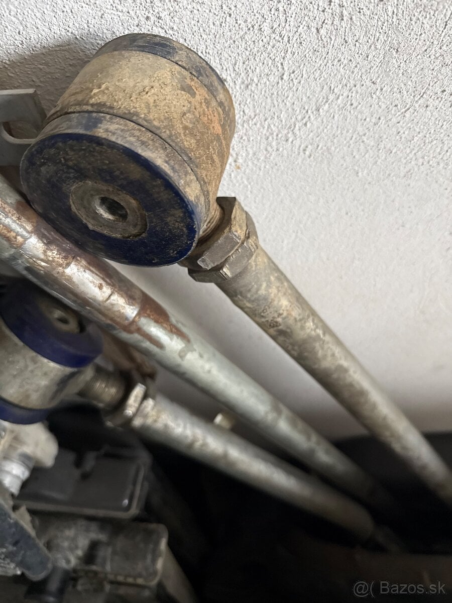 Panhardky Nissan patrol y61