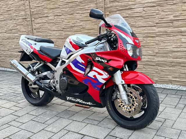 HONDA CBR 900 SC33