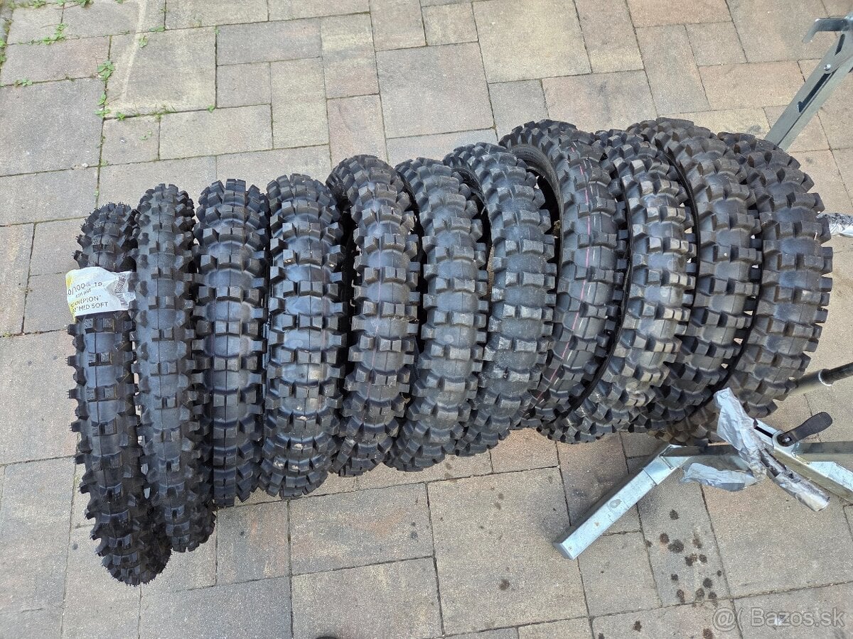 pirelli scorpion MX 32 90/100-16 a 70/100-19