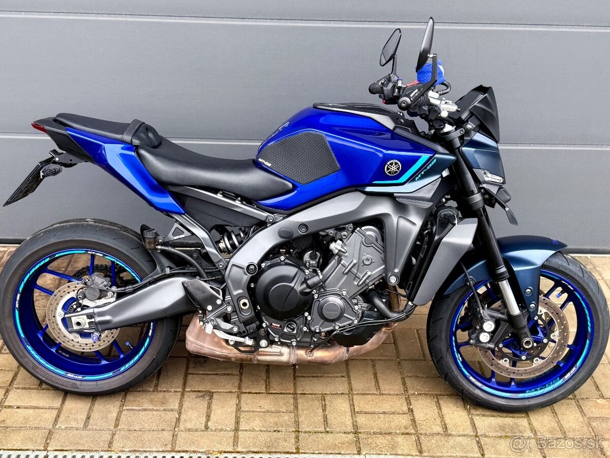 Yamaha MT09 , rok 2024 krásný stav