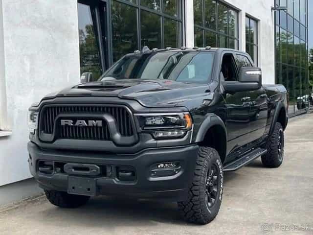 Dodge RAM 2500 POWER WAGON CREW CAB