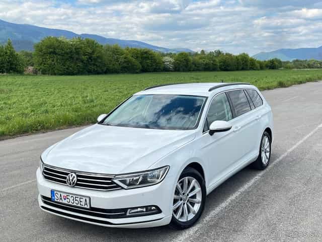 VW Passat 2.0TDI DSG 2019 - navi, nová STK a rozvody