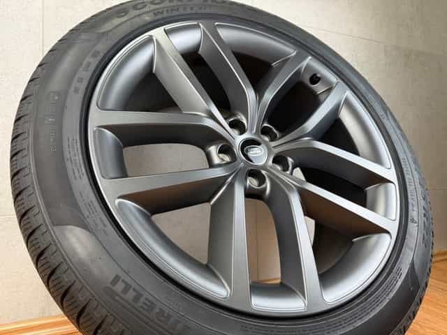 Originál zimní kolesa Range Rover Sport R22