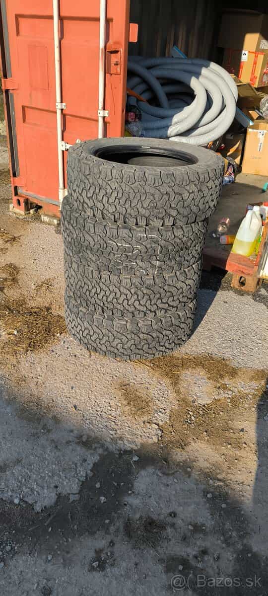 Predám gumy BF Goodrich All-Terrain T/A 265/60R18