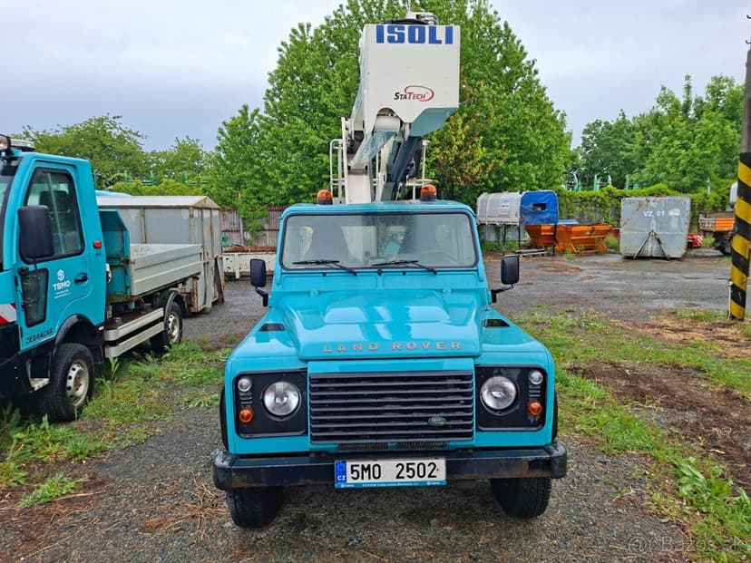 LAND ROVER DEFENDER 130