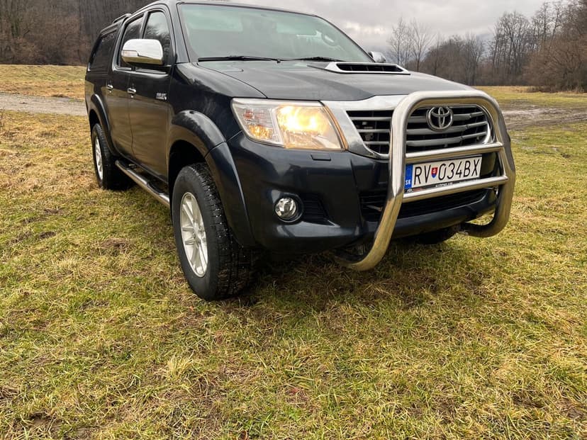 Toyota Hilux