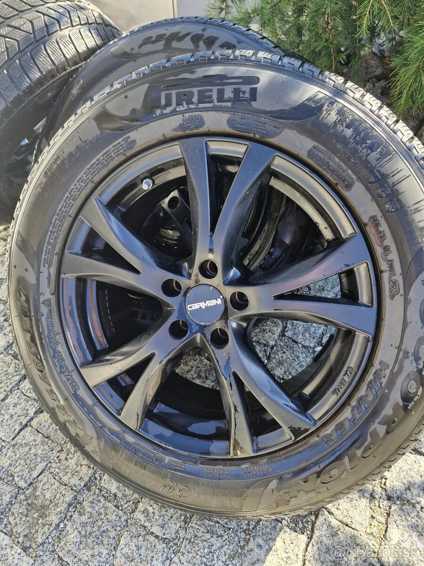 Range Rover Evoque alu disky,nové zimné pneu