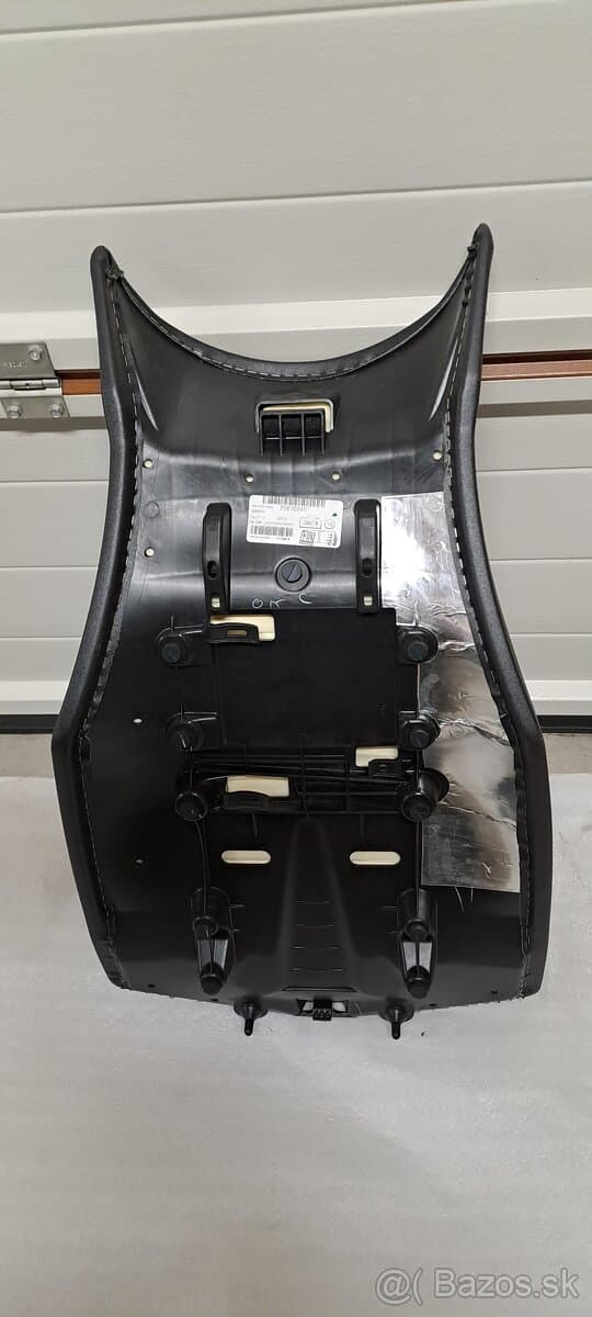 Predám sedadlo can-am outlander G2