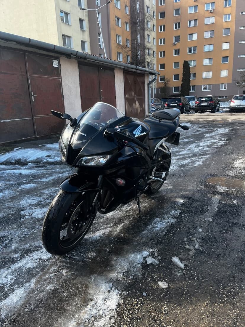 Honda CBR 600 RR (PC40) – 2007, 88 kW, STK 2029, veľa doplnk