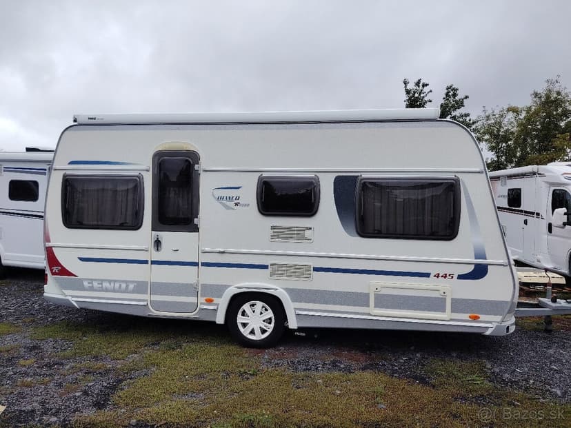 FENDT Bianco Rosso 445 r.v.2010 + mover+markiza