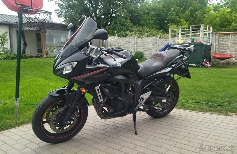 REZERVOVANE - Yamaha FZ6 Fazer verzia S2 r.v.2008