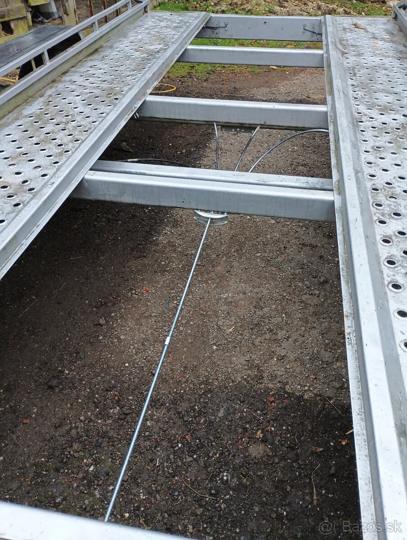 Autoprepravnik-vozik 2.6tony