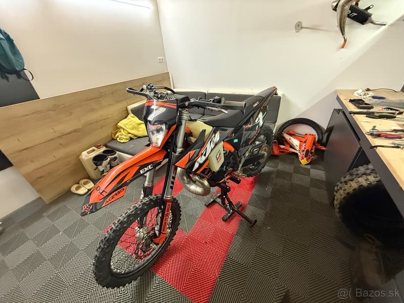 Ktm plasty