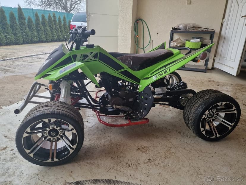 Cisto nova stvorkolka atv 150