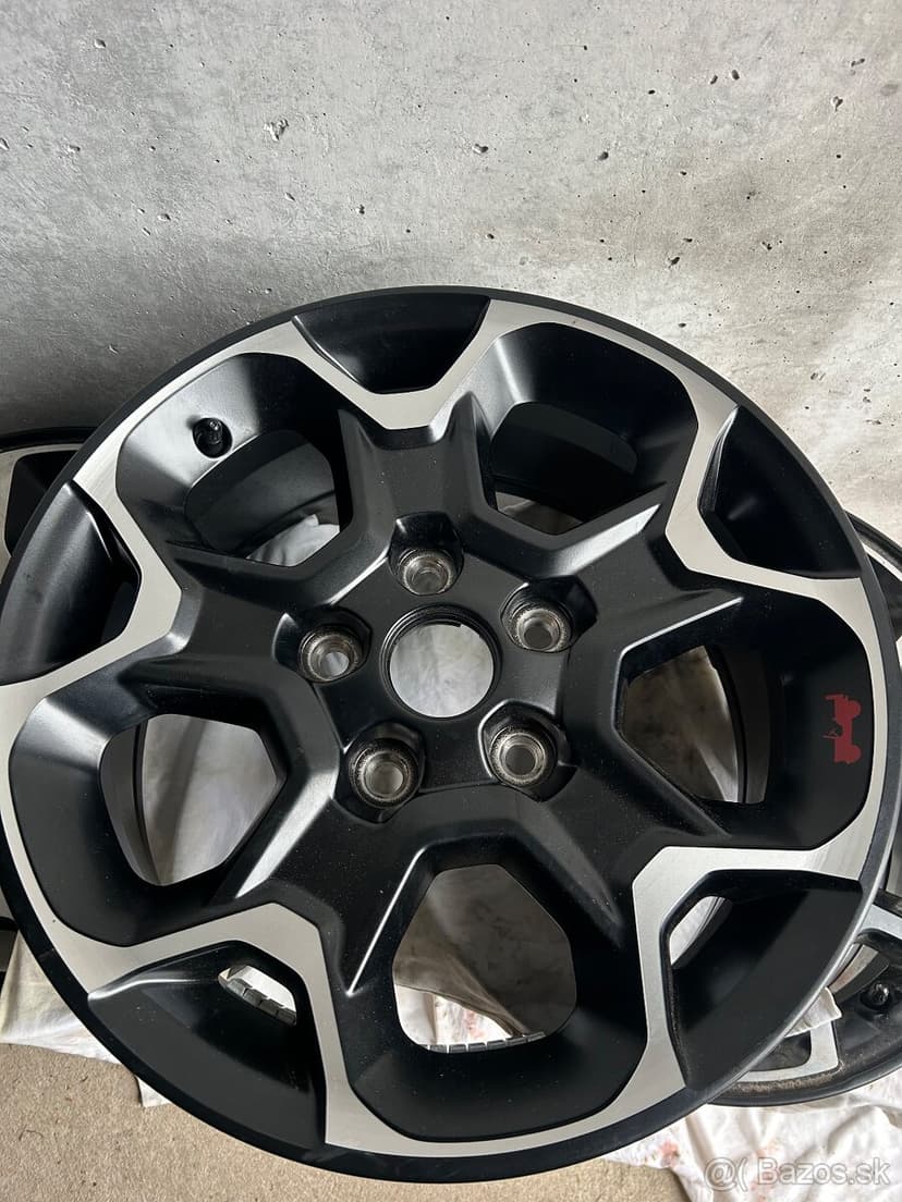 Jeep Wrangler Rubicon disky originální