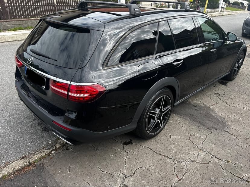 Mercedes-Benz E 220d 4MATIC All-Terrain