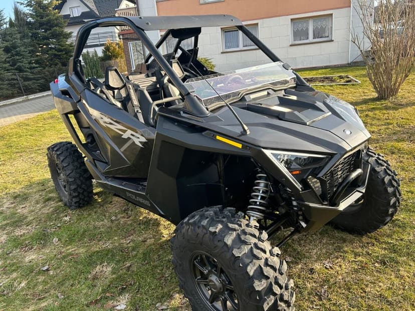 Polaris RZR 1000 pro xp 200 koni
