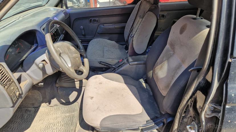 Nissan Navara Pick Up 2,5TD 76kw