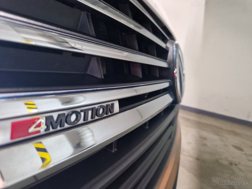 VW Multivan 2,0 4MOTION 150kW Automat HIGHLINE Virtual Koža