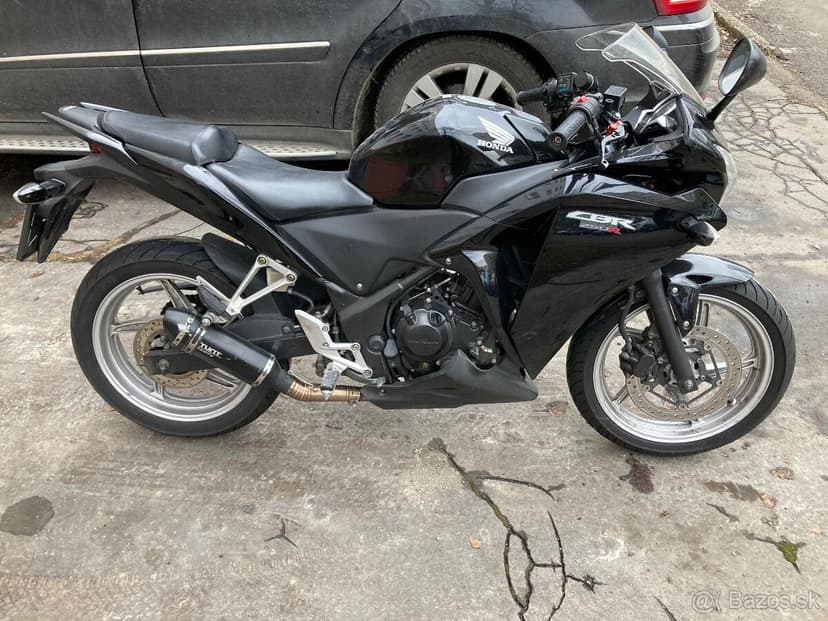 Honda cbr 250r