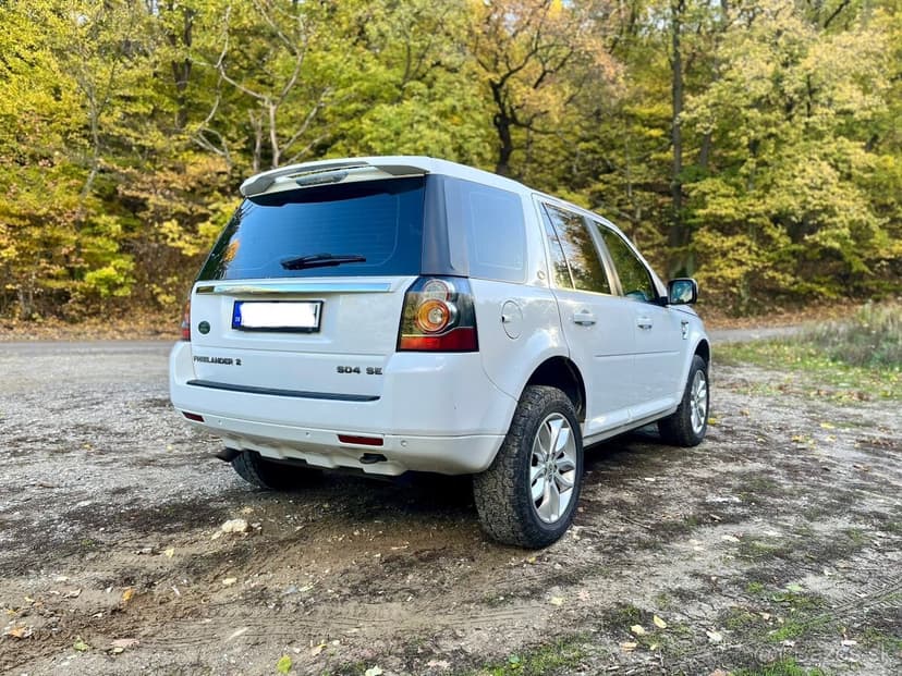 Land Rover Freelander 2 140 kW 2.2l SD4 AWD – Garážované