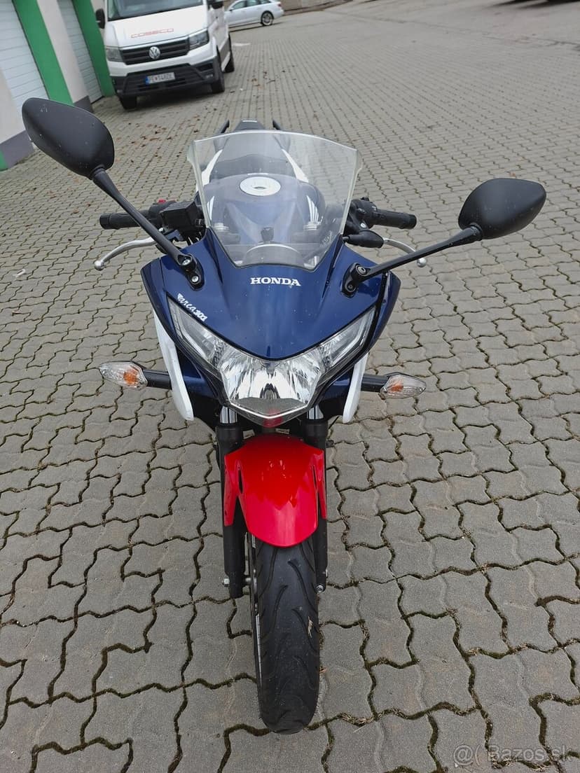 Honda CBR 250R