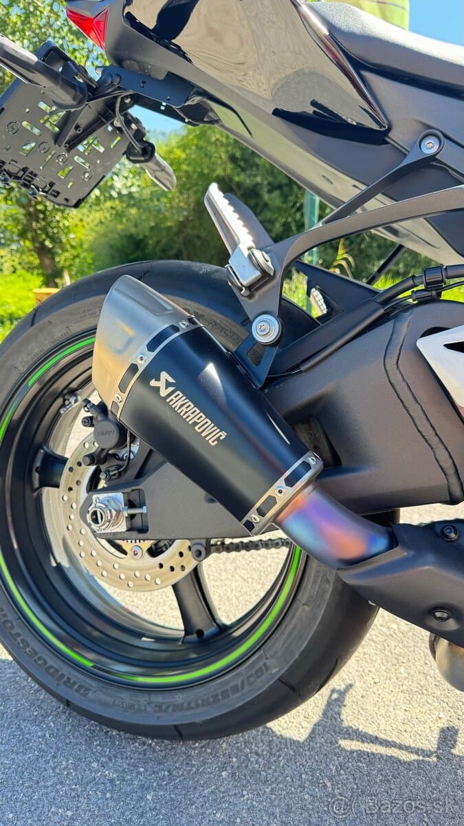 Kawasaki ZX-10R 2025