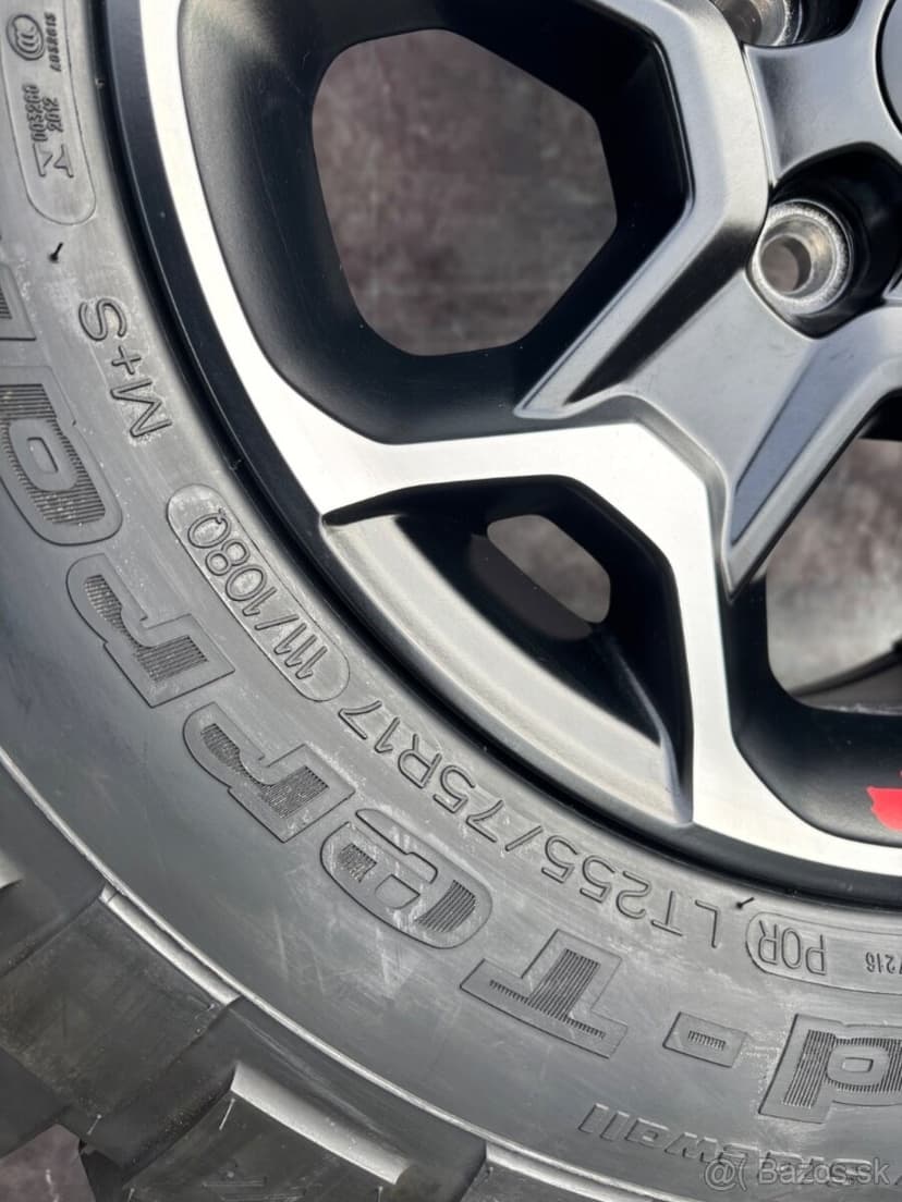 Originální alu kola Jeep 255/75/17