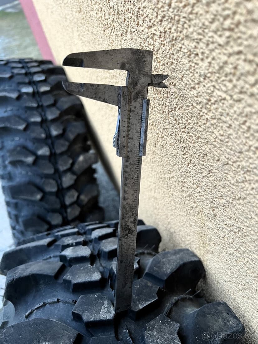 Disky + pneu Silverstone MT117 X-treme 33x10.5 R15