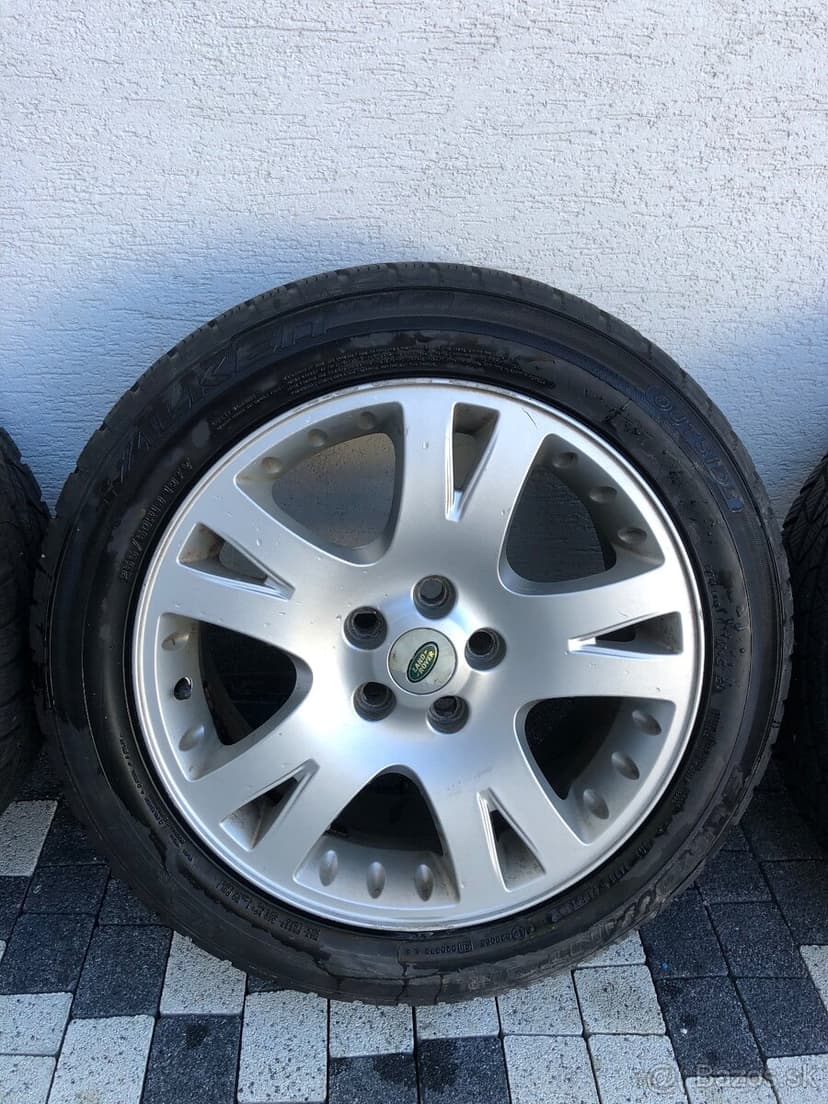 Elektrony Range Rover R19