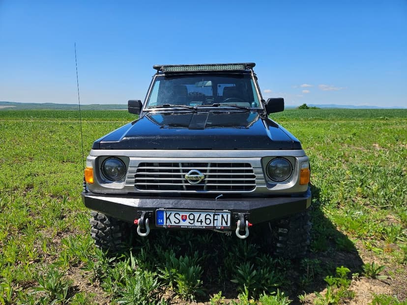 Nissan Patrol Y60